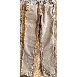 AE Flex Slim Lived-In Khaki Pant